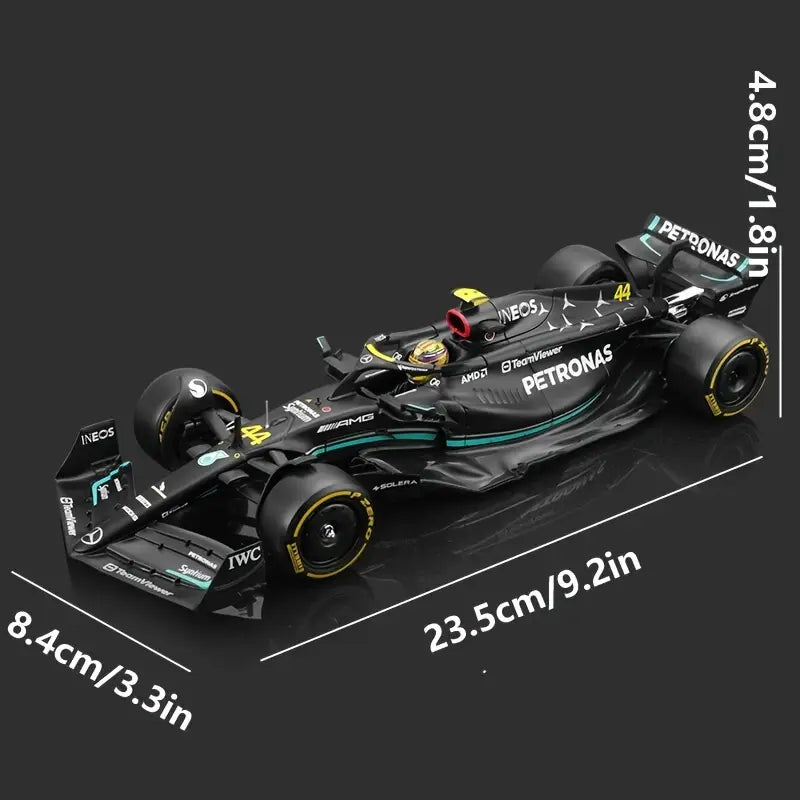 1:24 F1 Mercedes AMG *With Helmet* | George Russell W14 #63