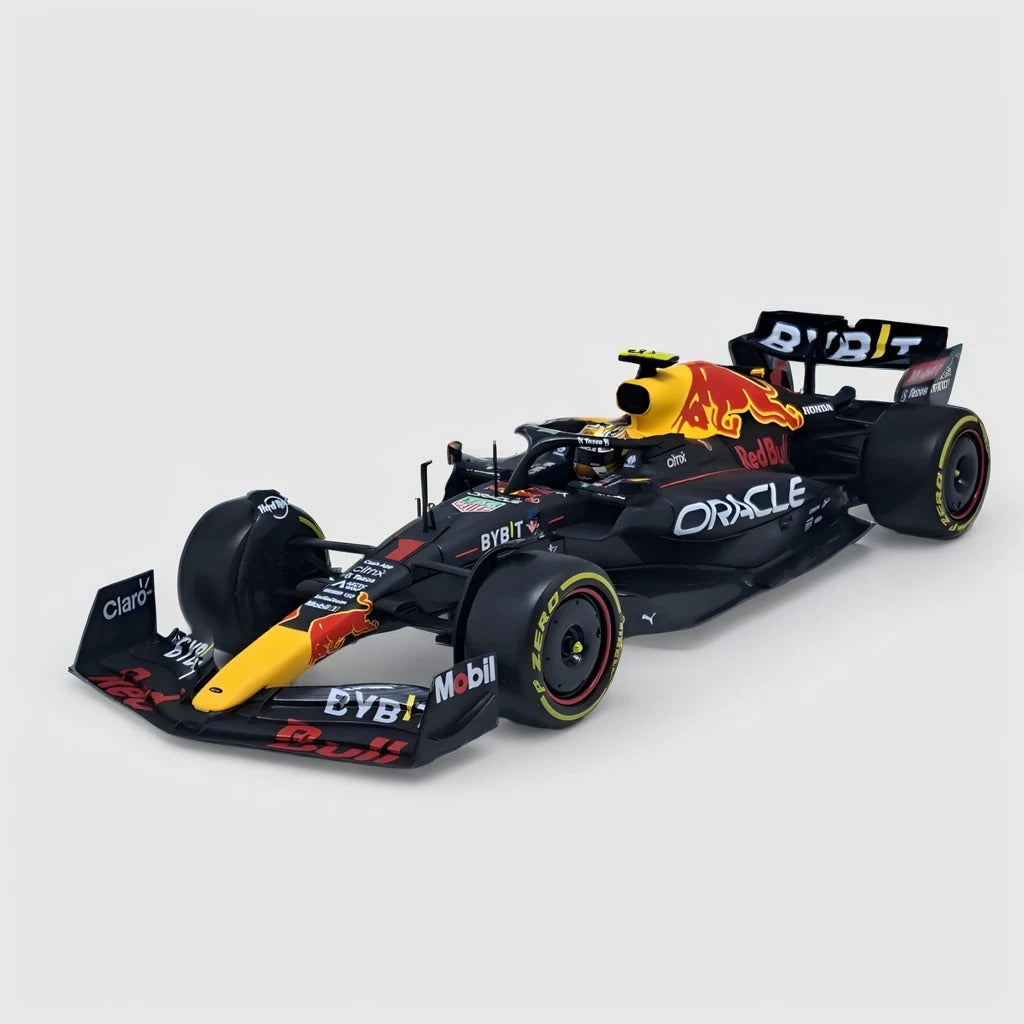 [Pre-Order Only] 1:24 RedBull F1 With Helmet Max Verstappen RB18 #1