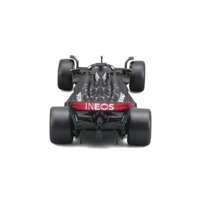 1:24 F1 Mercedes AMG *With Helmet* | George Russell W14 #63